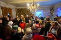 С Рождеством приходят Святки - начинаем петь колядки!