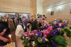 Всенощное бдение с выносом Честнаго и Животворящаго Креста Господня 22.03.2025