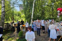 Полевая кухня на территории храма