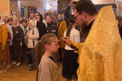 Молебен с акафистом перед ковчегом с частицей святых мощей блж. Матронушки Московской