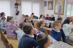 Занятия в Воскресной школе