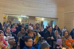 Воскресная Божественная Литургия и молебен 13/10/2024