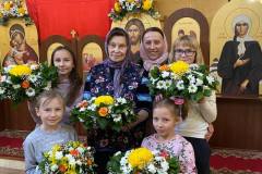 Подготовка к Архиерейскому Богослужению. Украшение храма
