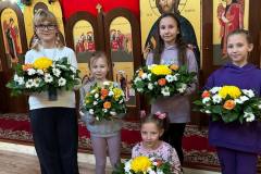 Подготовка к Архиерейскому Богослужению. Украшение храма