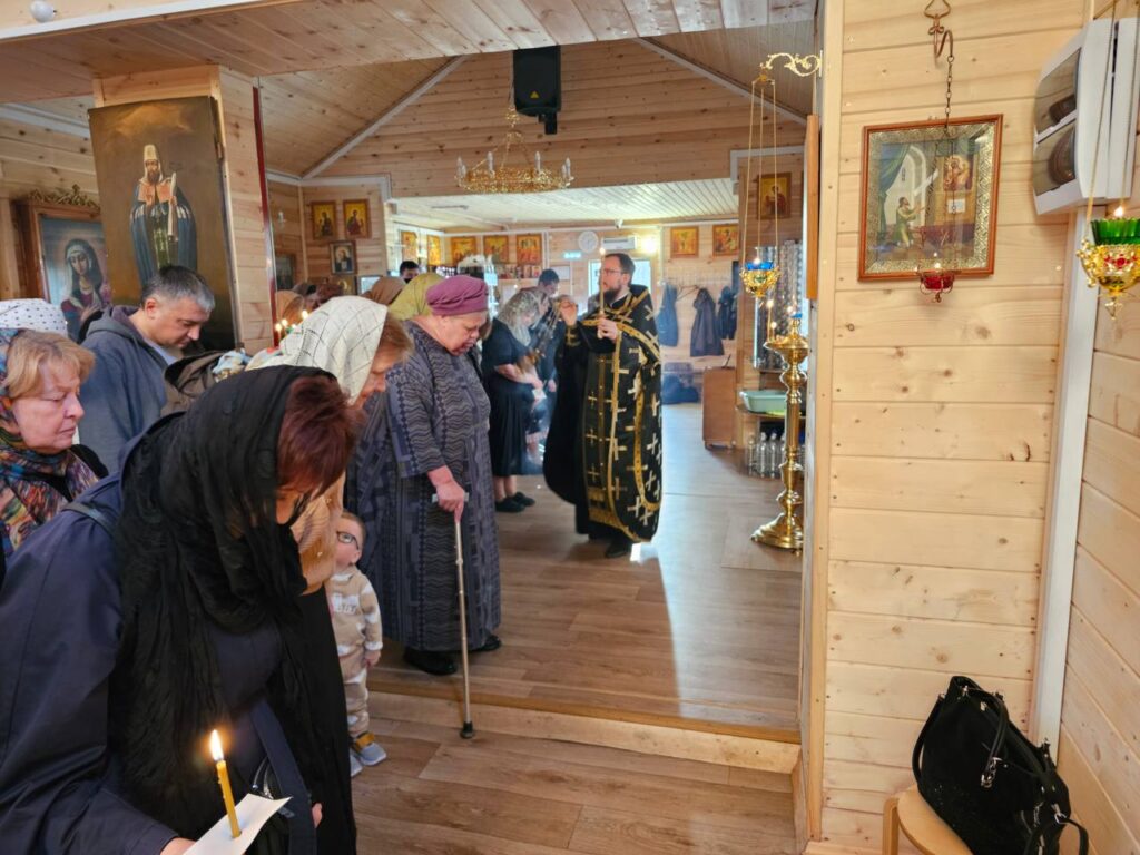 Святой Великий Пяток. 18.04.2025