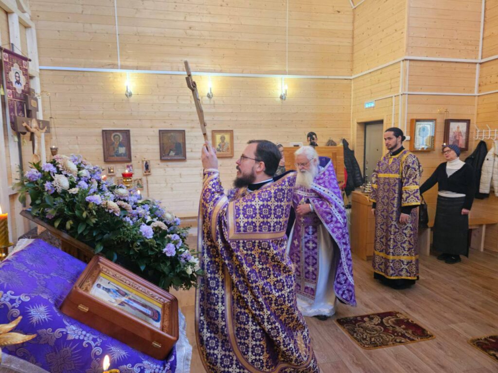 Отдание праздника Воздвижения Креста Господня.