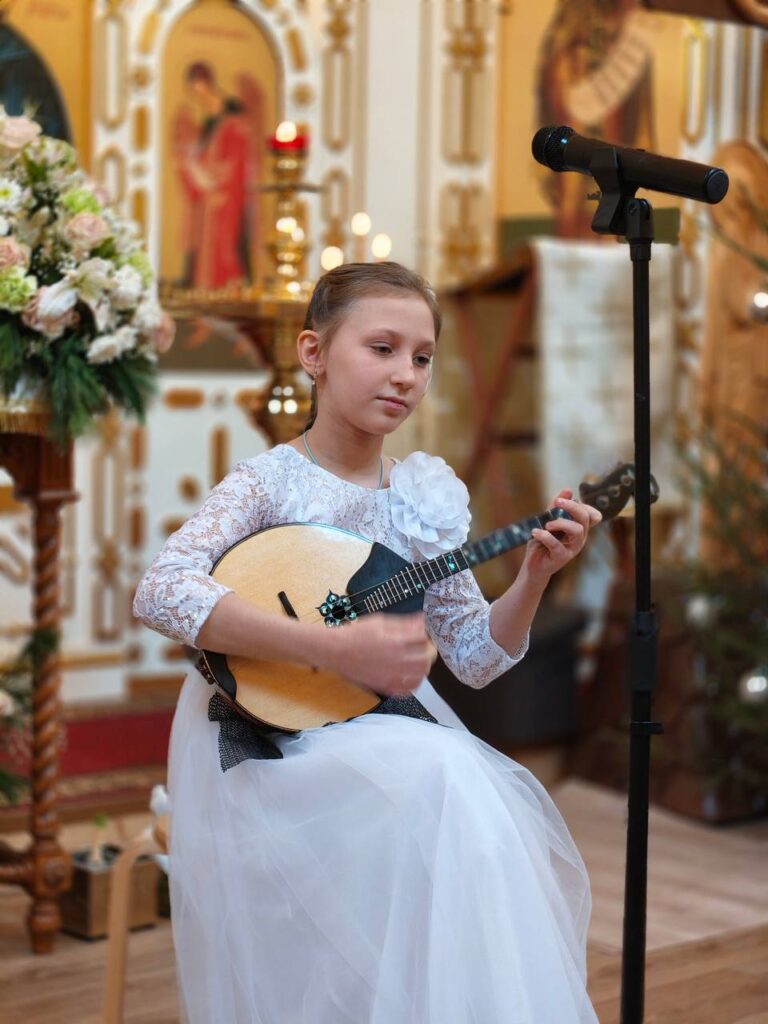 Детская Литургия и Рождественский концерт