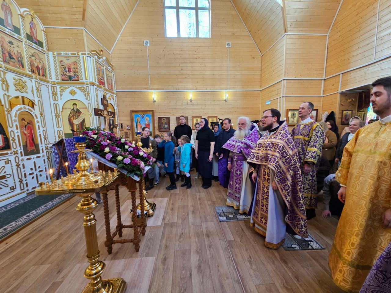 Неделя 3-я Великого поста, Крестопоклонная.