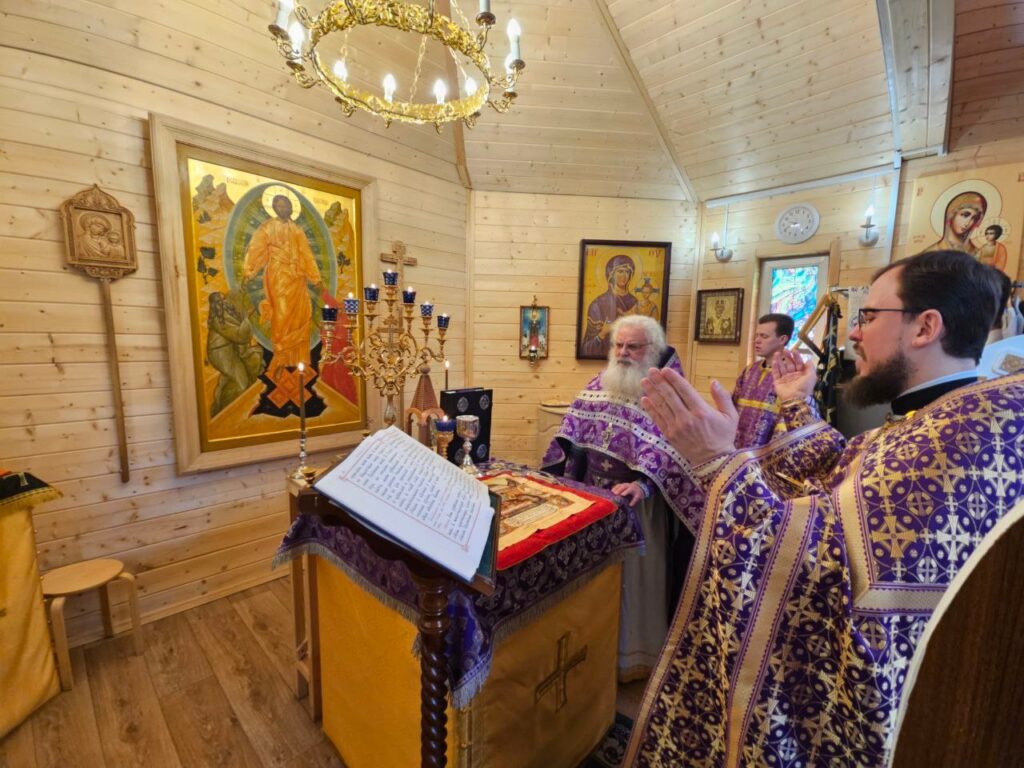 Неделя 3-я Великого поста, Крестопоклонная.