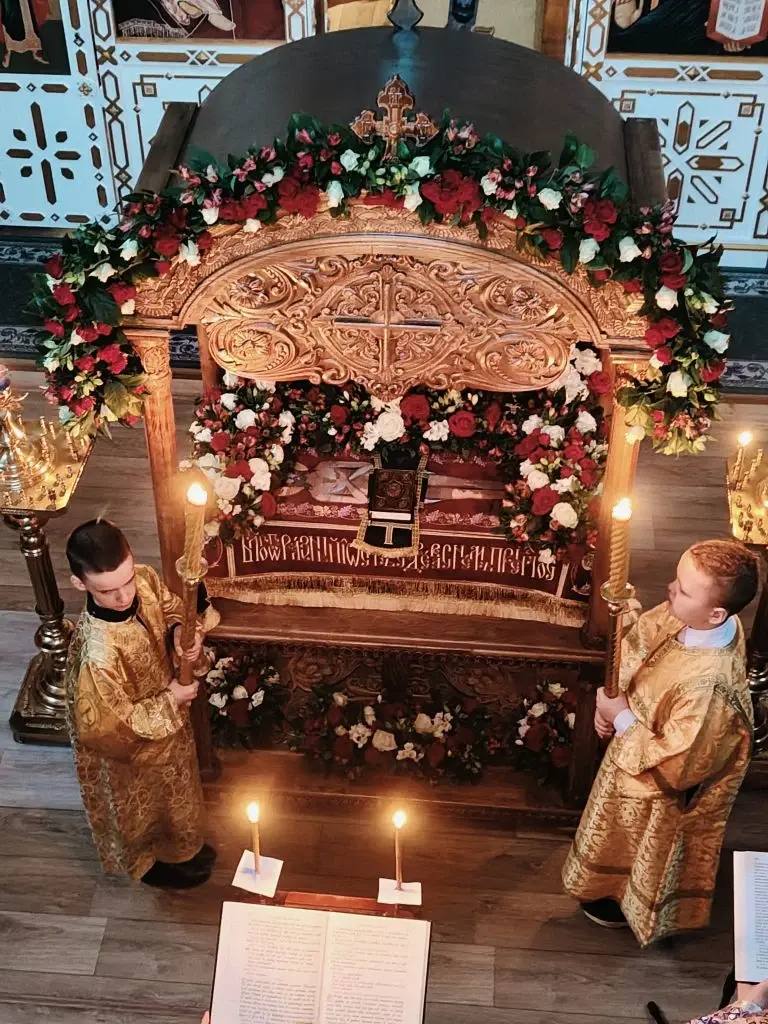 ХРИСТОС ВОСКРЕСЕ!