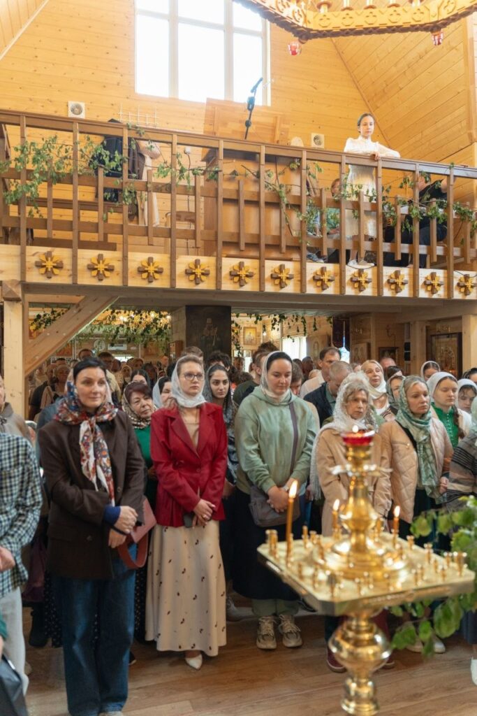 ДЕНЬ СВЯТОЙ ТРОИЦЫ