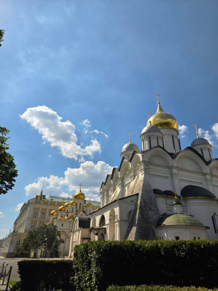Народный хор на экскурсии в Музеях Кремля