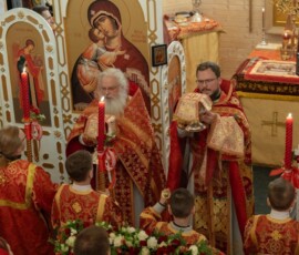 Ночное Пасхальное Богослужение